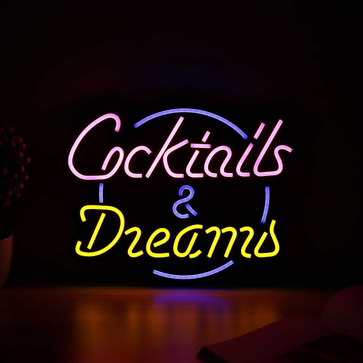🍸 Cocktail & Dream Neon Sign